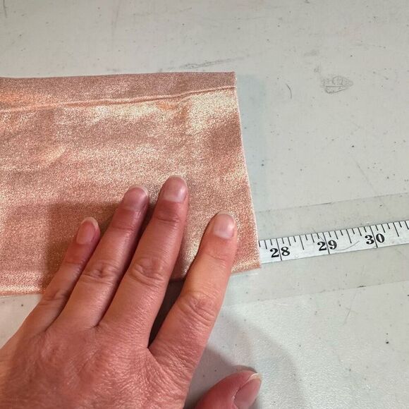 Old Navy Mid-Rise Coated Pixie Ankle Pants for Women Metallic Rose Gold Size 4 - Picture 11 of 13